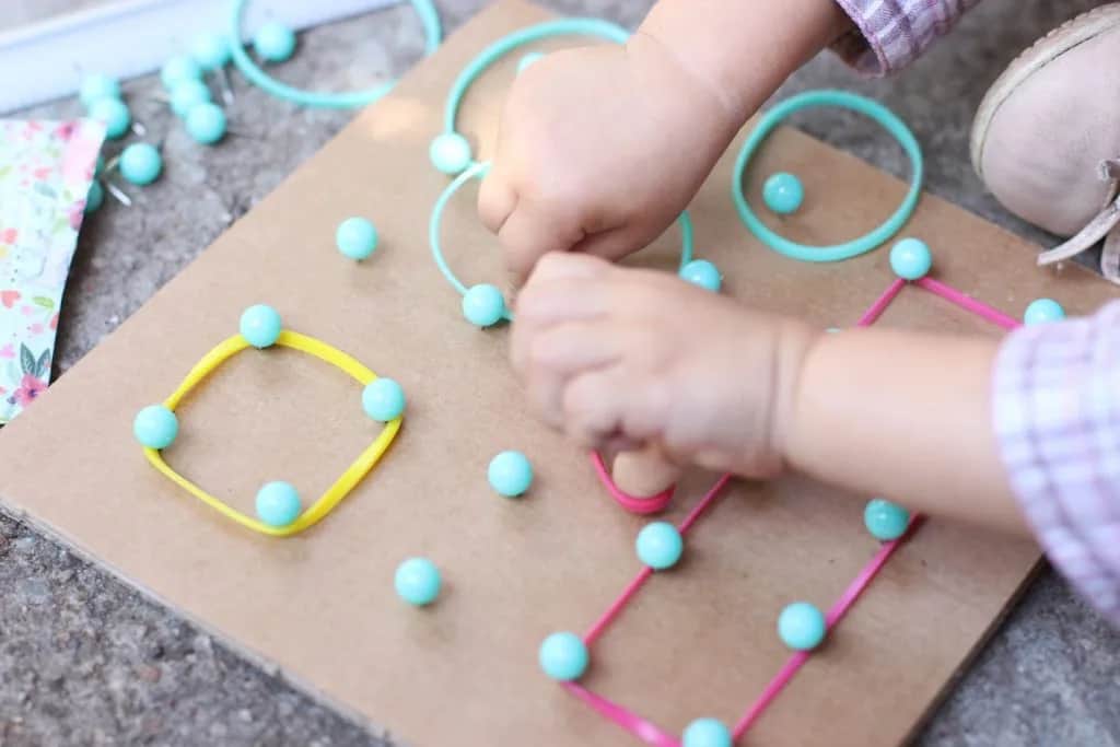 Jak zrobić zabawki z recyklingu - kreatywne pomysły na DIY