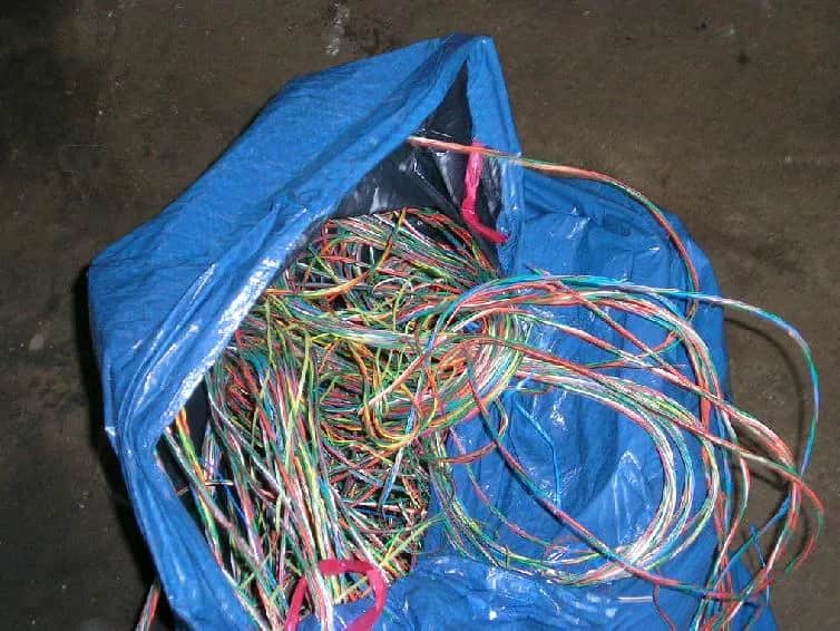 Sprzedam kable do recyklingu - jak zyskać na ich sprzedaży?