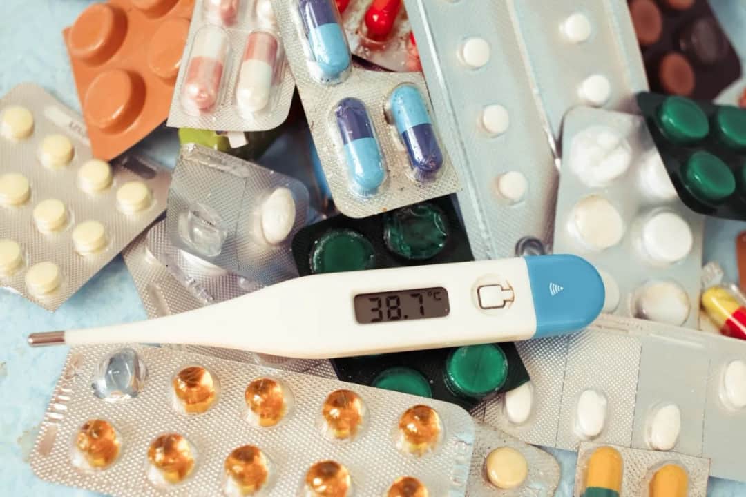 Jak prawidłowo wyrzucić opakowanie po lekach i uniknąć problemów